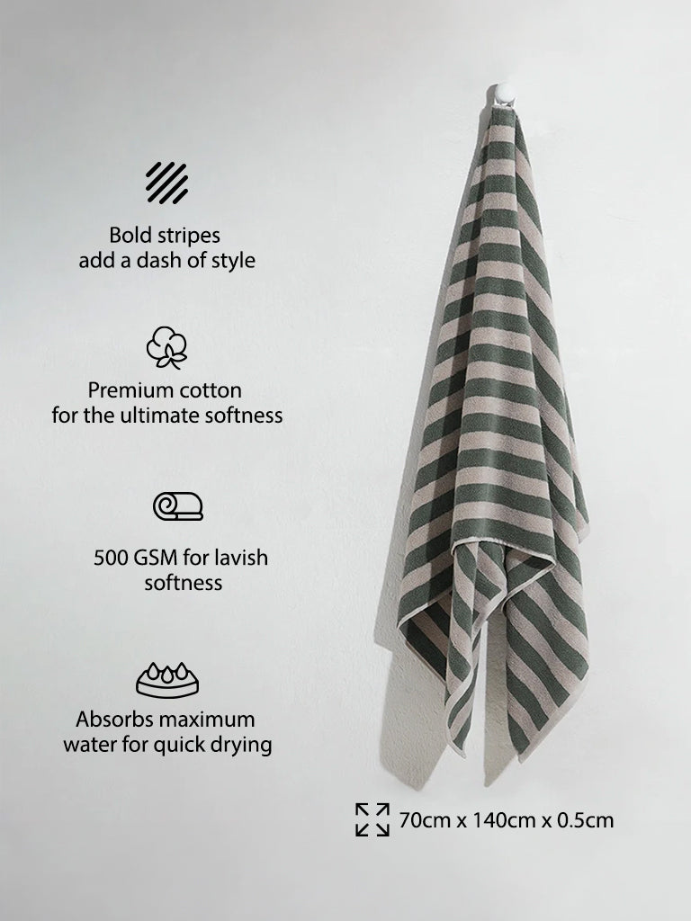 Westside Home Dark Green Broad Striped Bath Towel