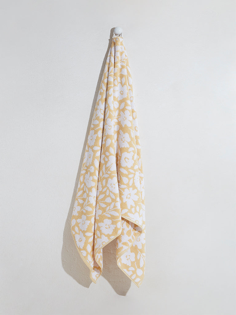 Westside Home Dark Yellow Floral Bath Towel