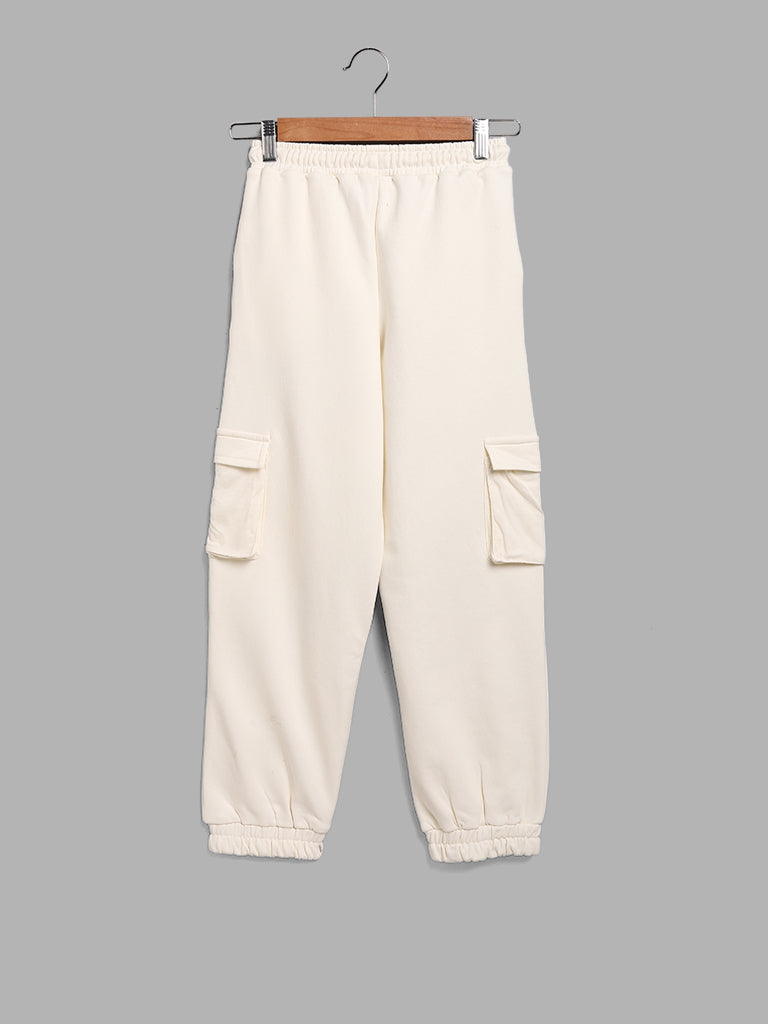 Y&F Kids Off White Solid Cargo Joggers