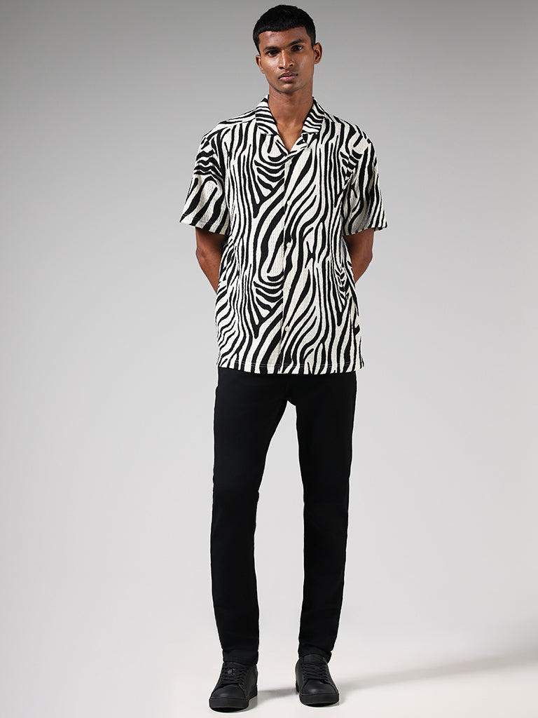 Nuon Off White Abstract Print Resort-Fit Shirt