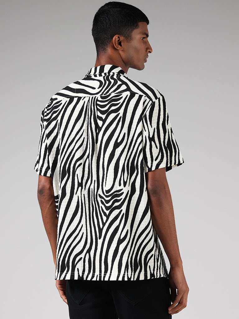 Nuon Off White Abstract Print Resort-Fit Shirt