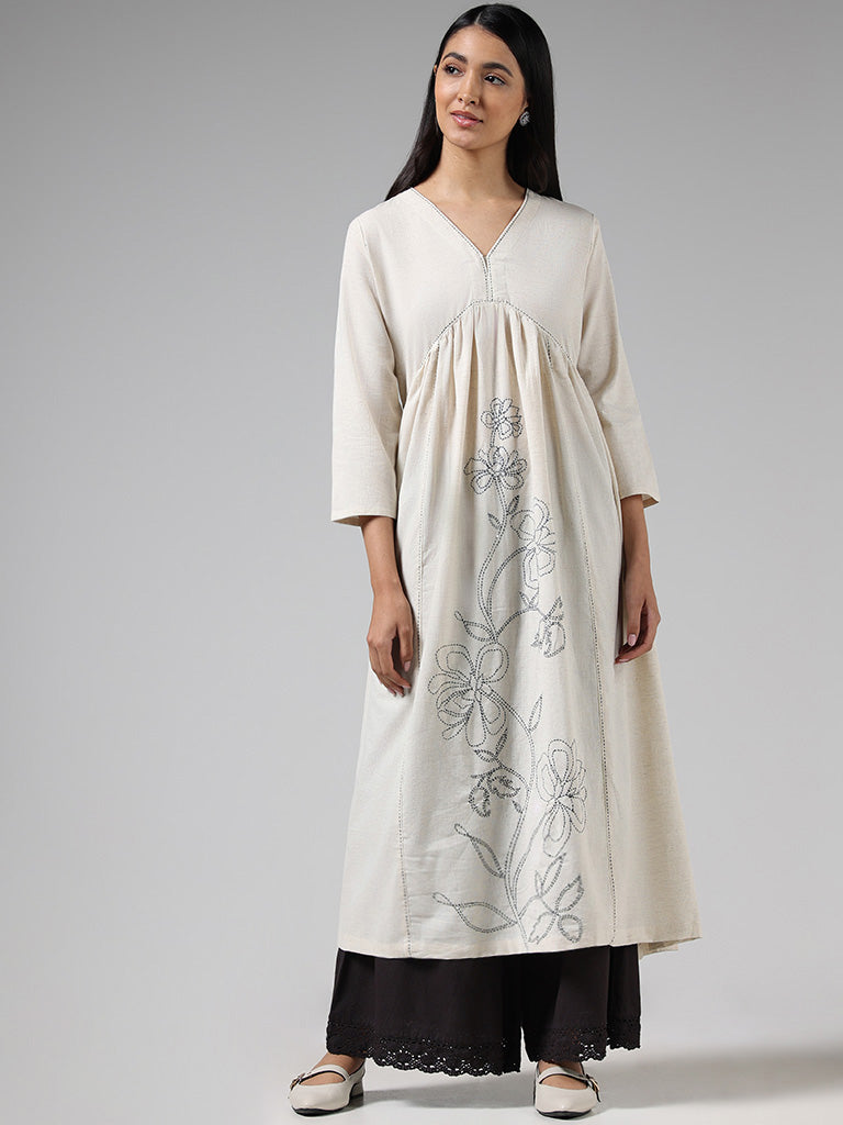 Utsa Off-White Floral Kantha Embroidered Pleated Kurta