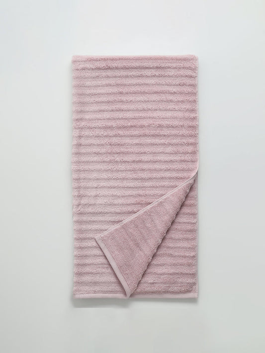 Westside Home Light Pink Self-Striped Bath Towel