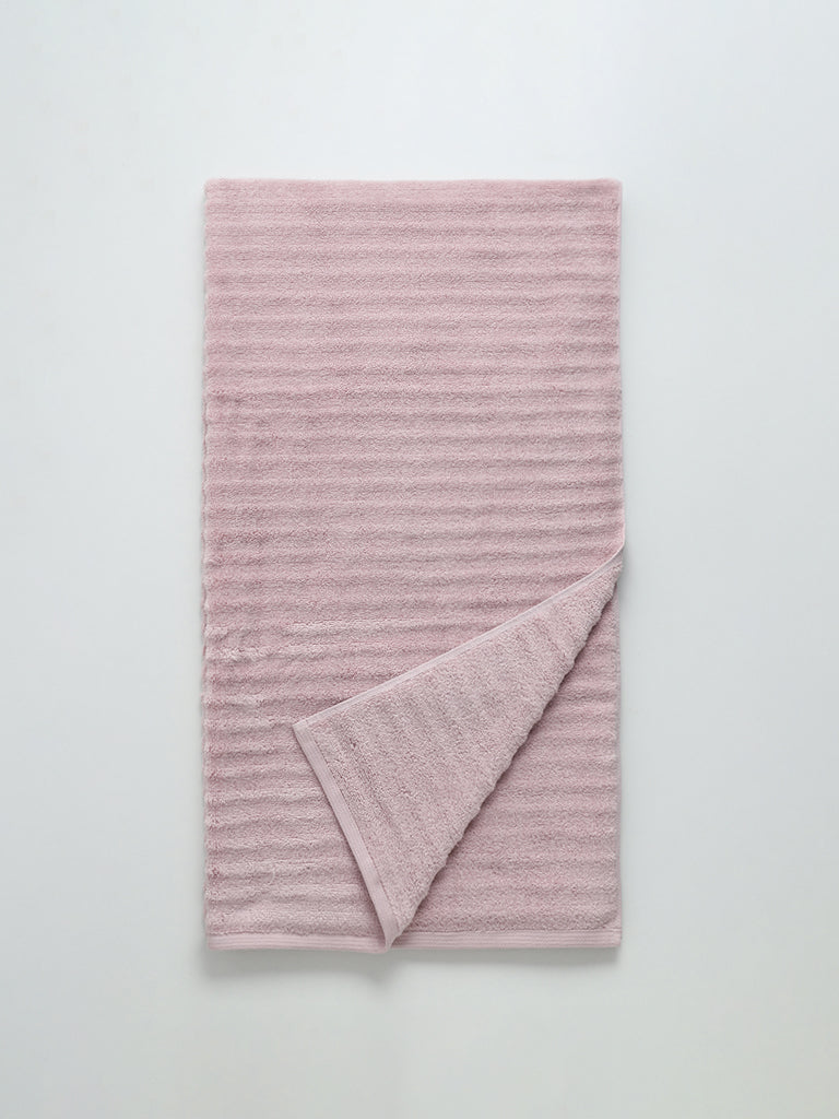 Westside Home Light Pink Self-Striped Bath Towel