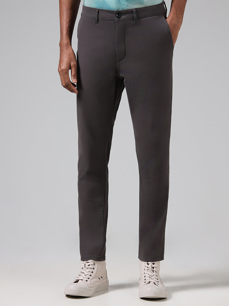 Nuon Solid Charcoal Cotton Relaxed-Fit Mid-Rise Chinos