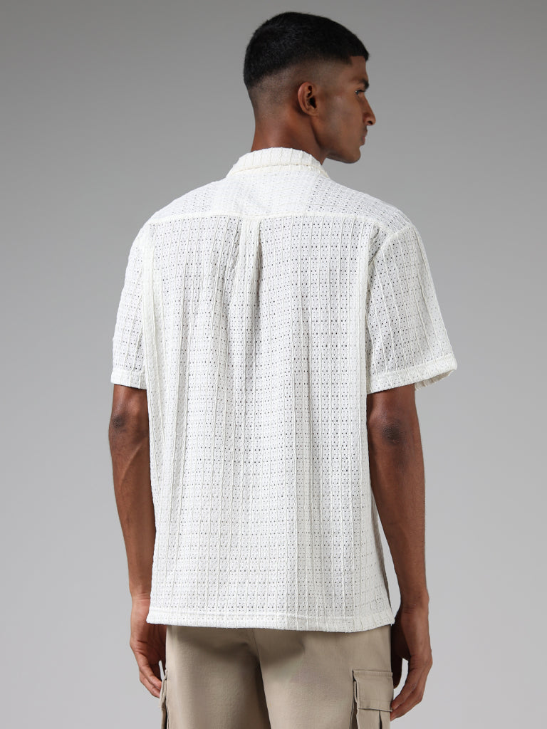 Nuon White Self-Patterned Resort-Fit Shirt