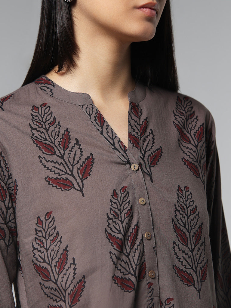 Utsa Grey Leaf Printed Cotton Kurta