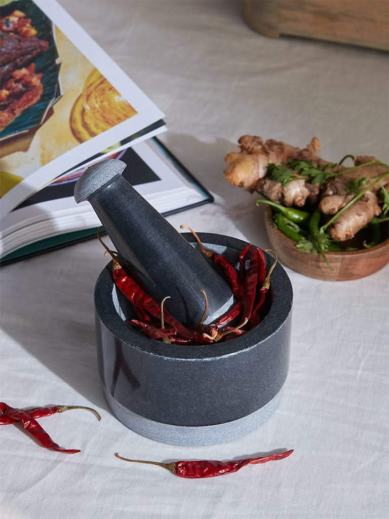 Westside Home Black Marble Mortar and Pestle Set