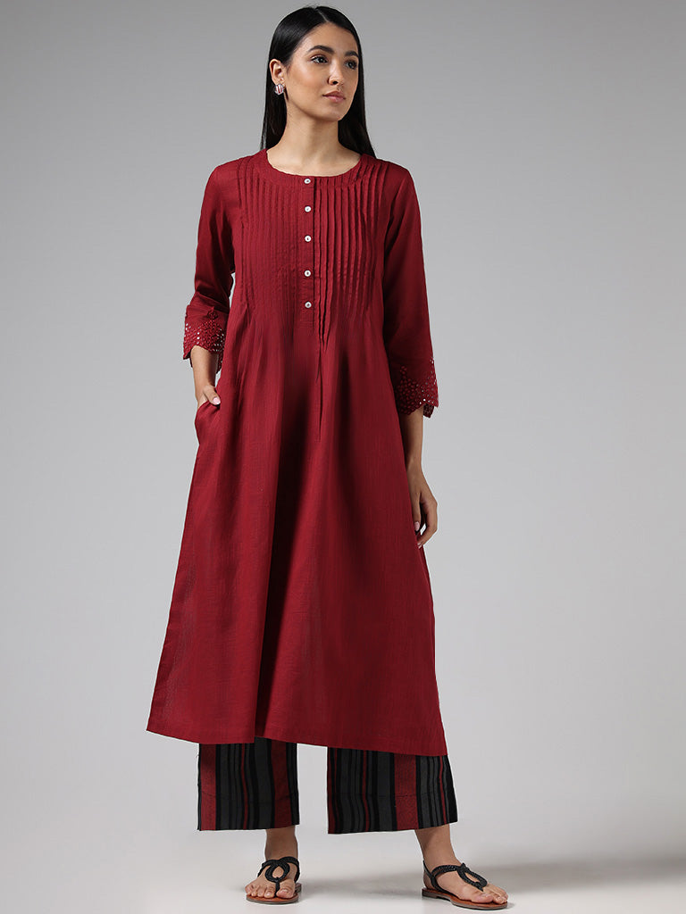 Utsa Maroon Pintucked Gathered Kurta