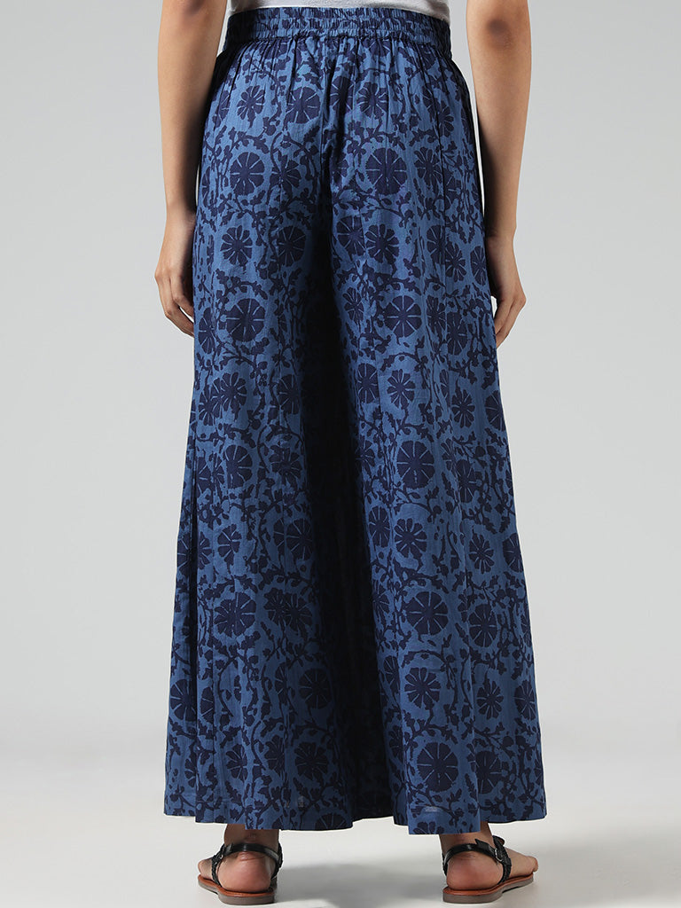 Utsa Indigo Floral Printed Cotton Mid Rise Palazzos