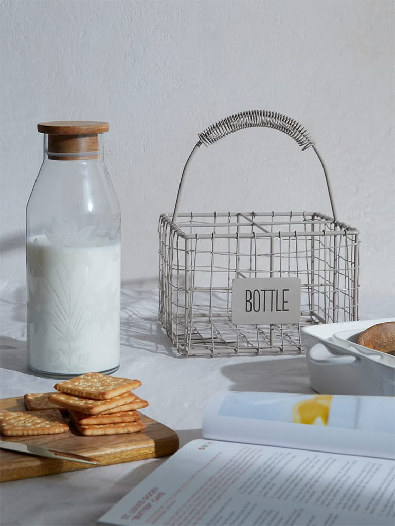 Westside Home Off White Wired Bottle Holder