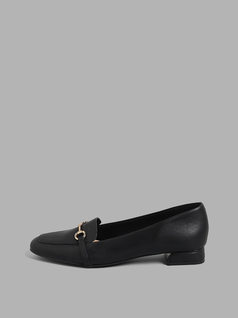 LUNA BLU Black Trim Loafers