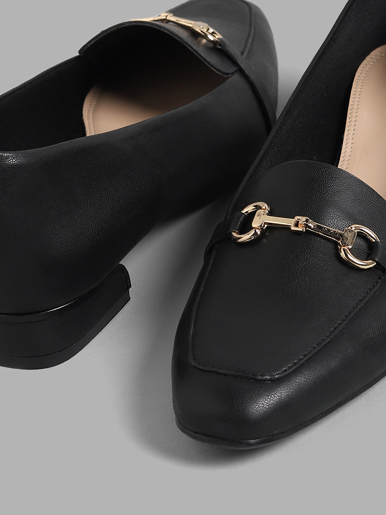 LUNA BLU Black Trim Loafers