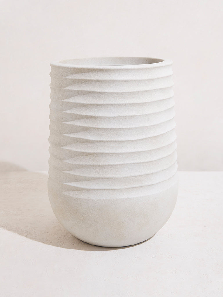 Westside Home White Cylindrical Planter