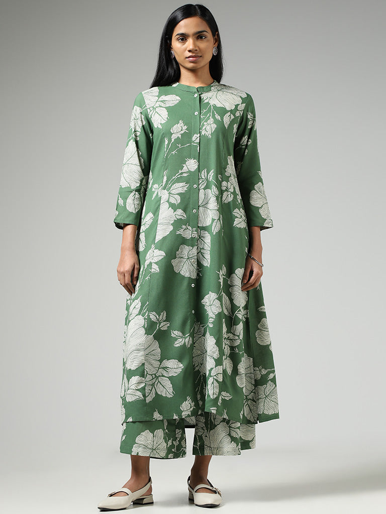 Utsa Green Bold Floral Printed Buttoned Down Kurta