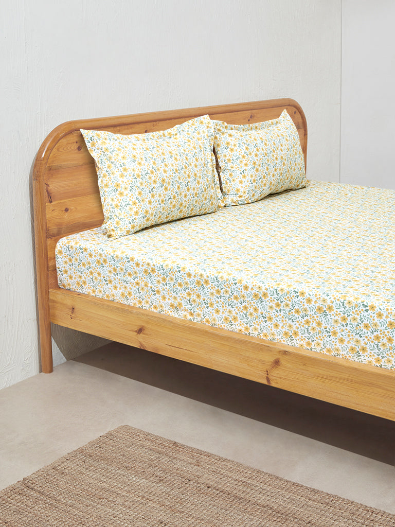 Westside Home Yellow Ditsy Floral Design Double Bed Flat Sheet and Pillowcase Set