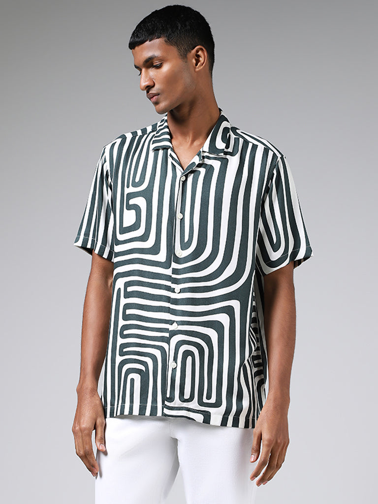 Nuon Emerald Green Abstract Printed Relaxed-Fit Shirt