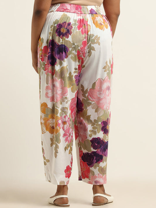 Diza White Floral Printed Straight Pants