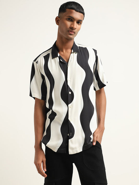 Nuon Black Abstract Printed Relaxed Fit Shirt