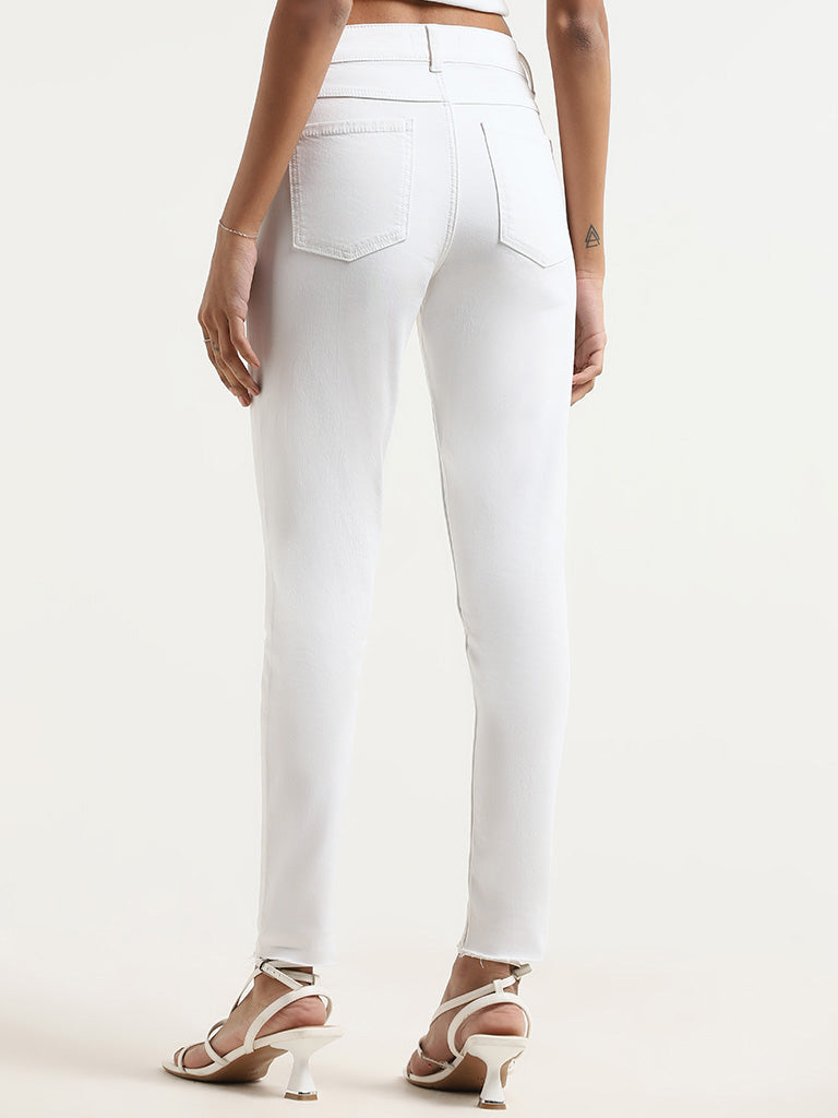 Nuon White Slim - Fit Mid Rise Jeans