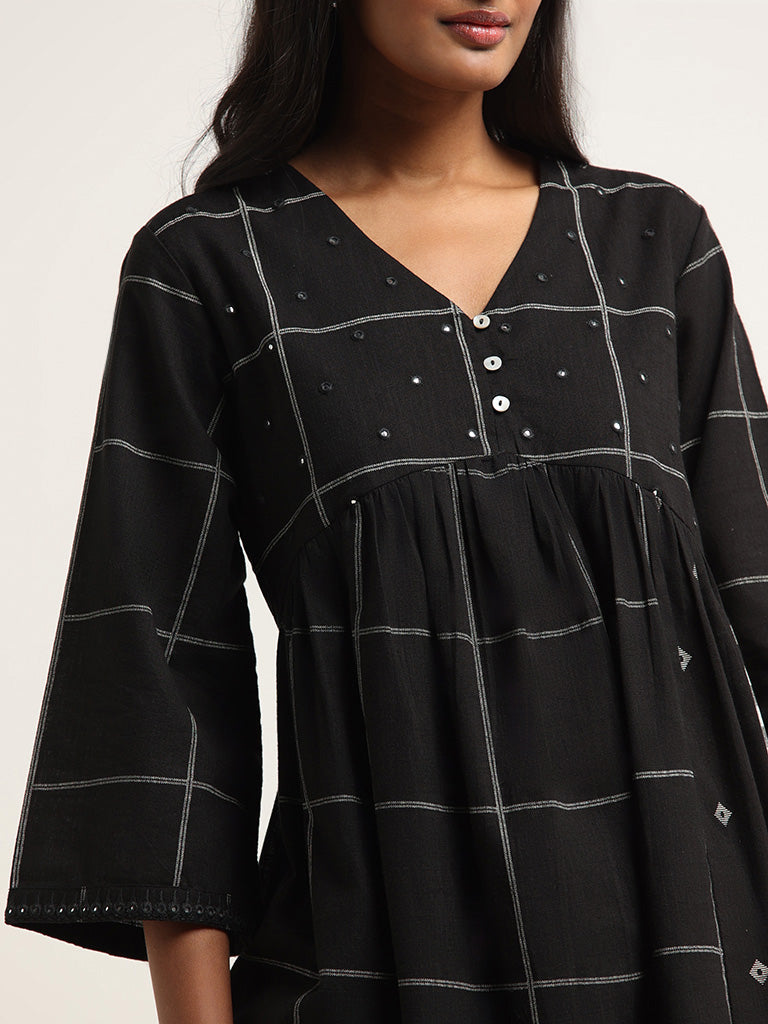 Utsa Black Mirror Embroidered Cotton Kurta