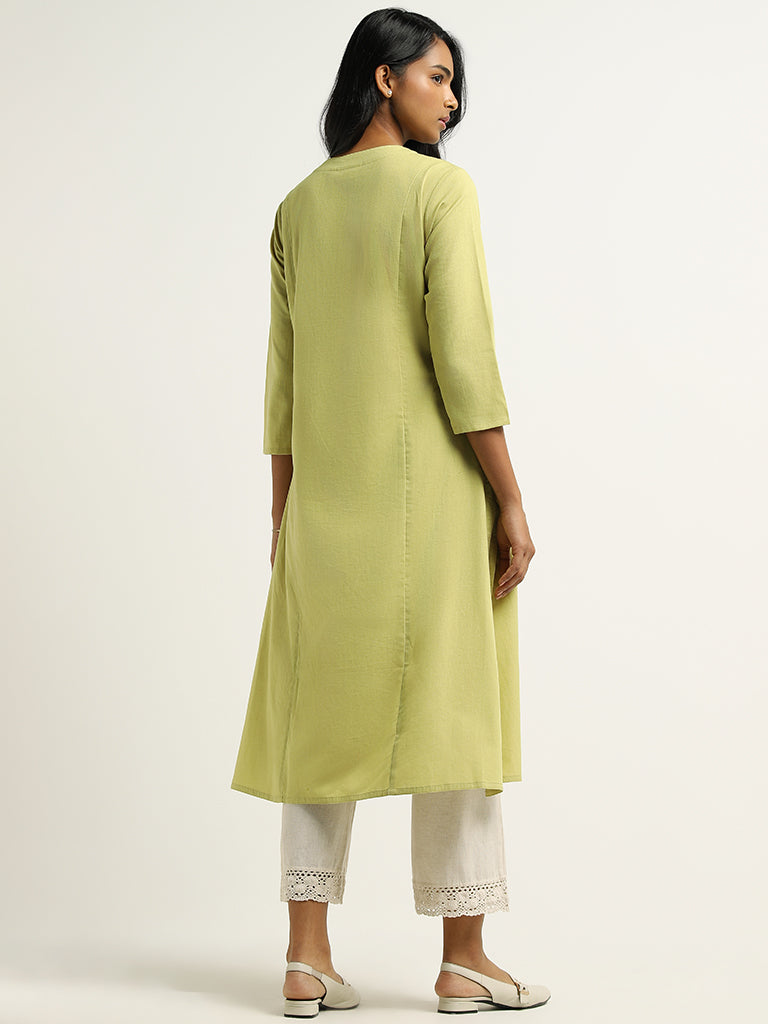 Utsa Lime Lucknow Embroidered Blended Linen Kurta