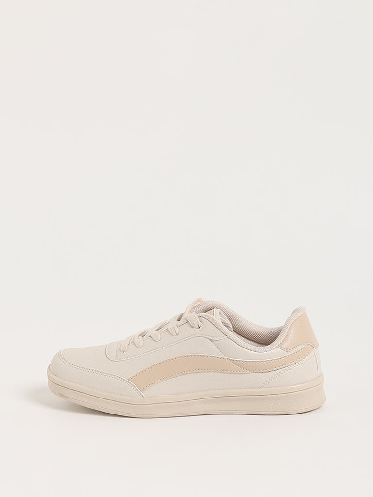 LUNA BLU Cream Lace-Up Sneakers