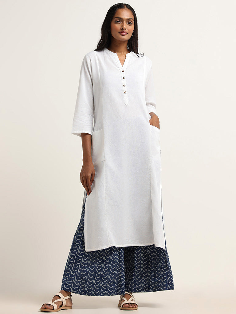 Utsa Plain White Blended Linen Kurta