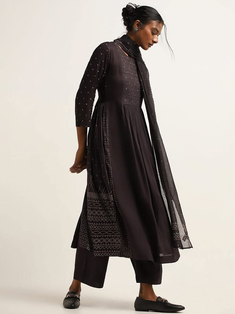 Zuba Black Embroidered Kurta