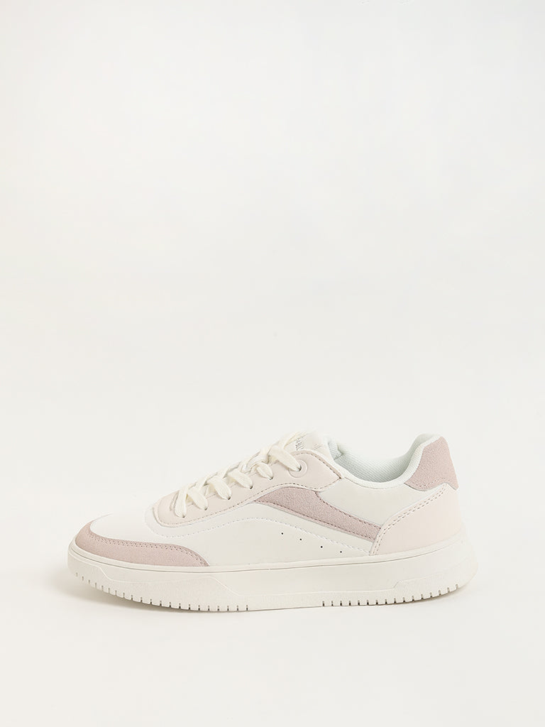 LUNA BLU Beige Lace-Up Sneakers