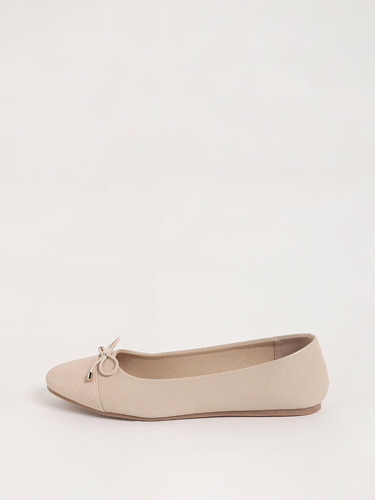 LUNA BLU Beige Ballerina