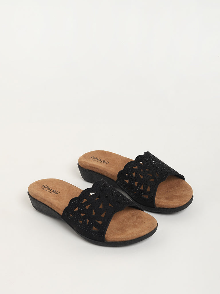 LUNA BLU Black Studded Sandals