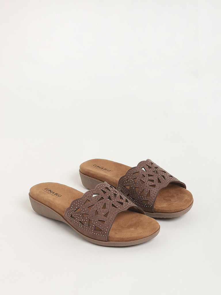 LUNA BLU Brown Studded Sandals