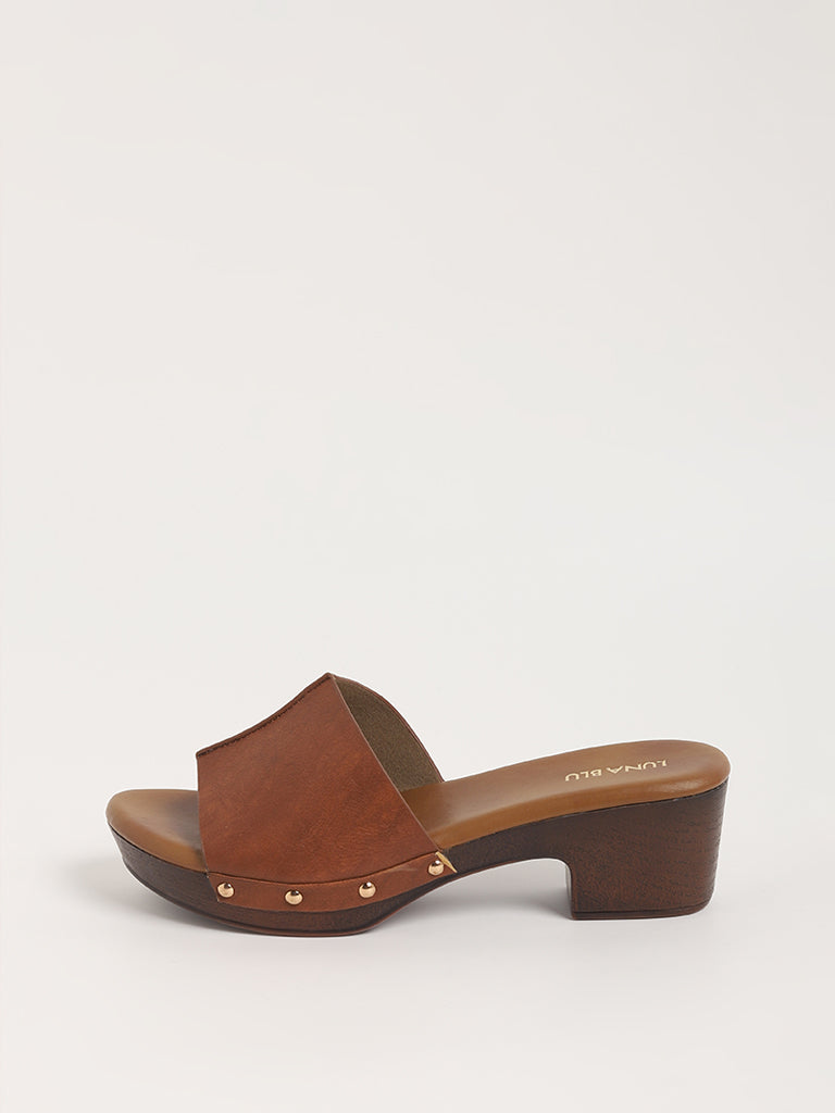 LUNA BLU Brown Platform Heels