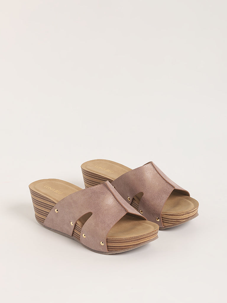 LUNA BLU Blush Pink Broad Strap Wedges Sandals