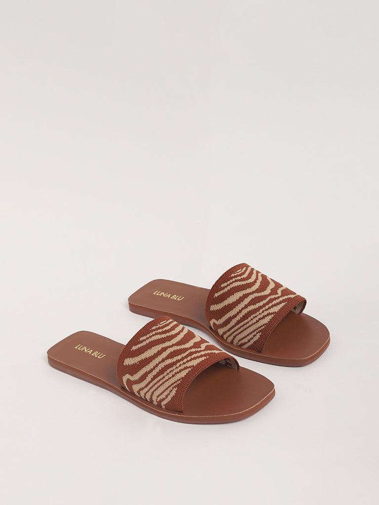 LUNA BLU Tan Zebra-Striped Slides