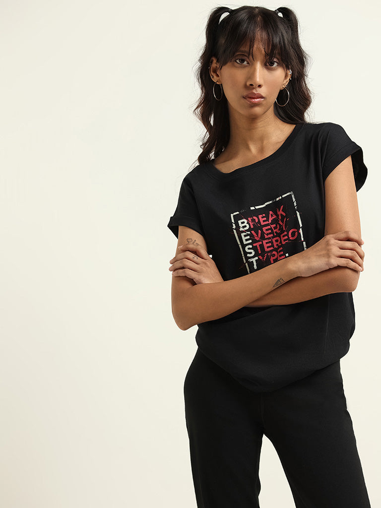 Studiofit Black Printed Cotton T-Shirt