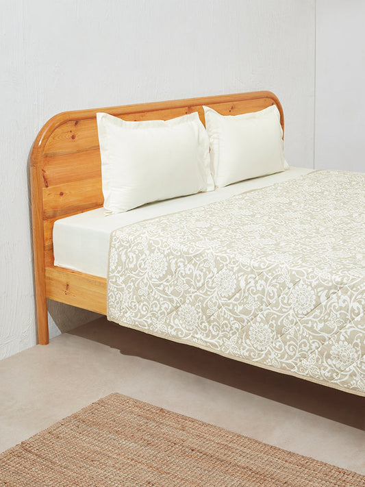 Westside Home Beige Floral Design Double Comforter