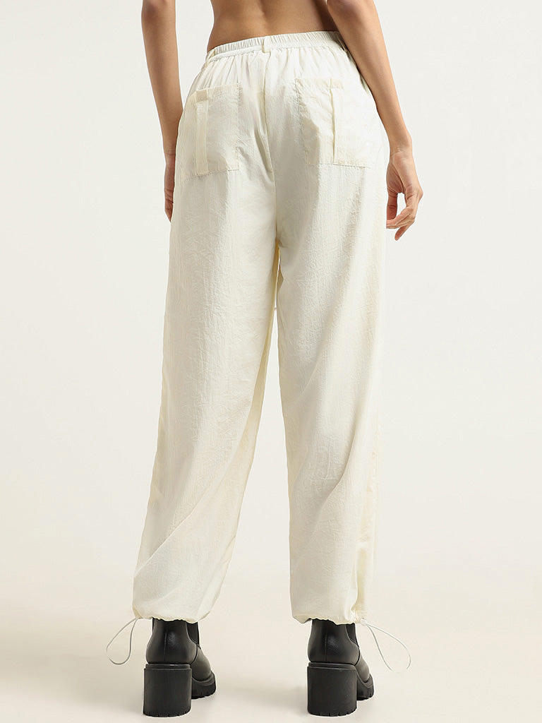 Nuon White Straight-Leg Trousers