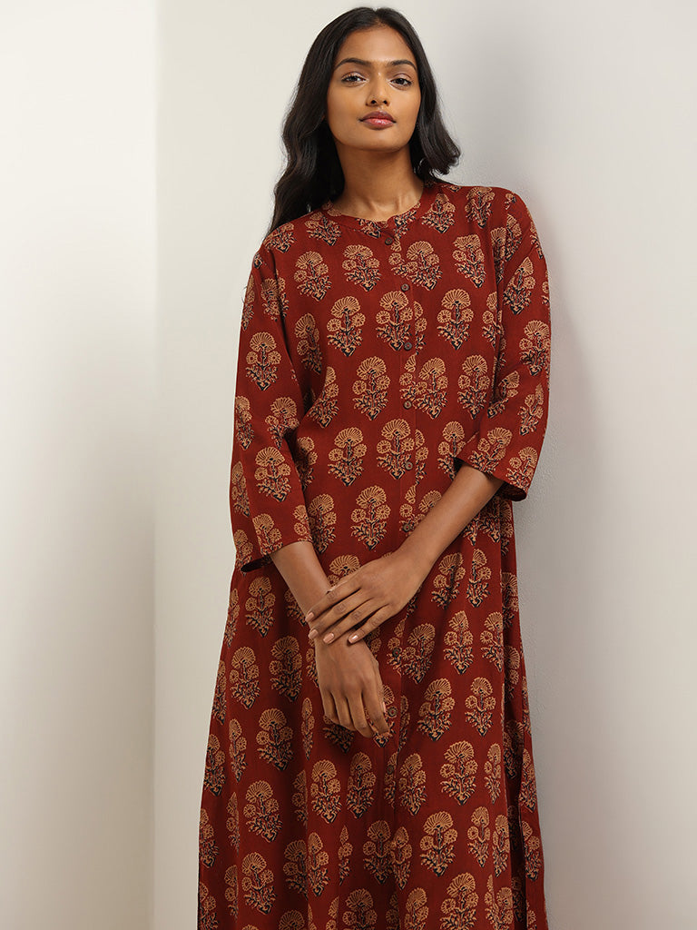 Utsa Maroon Printed Straight-Fit Kurta