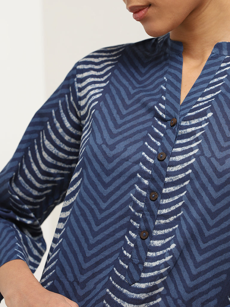 Utsa Indigo Chevron Printed Cotton Kurta