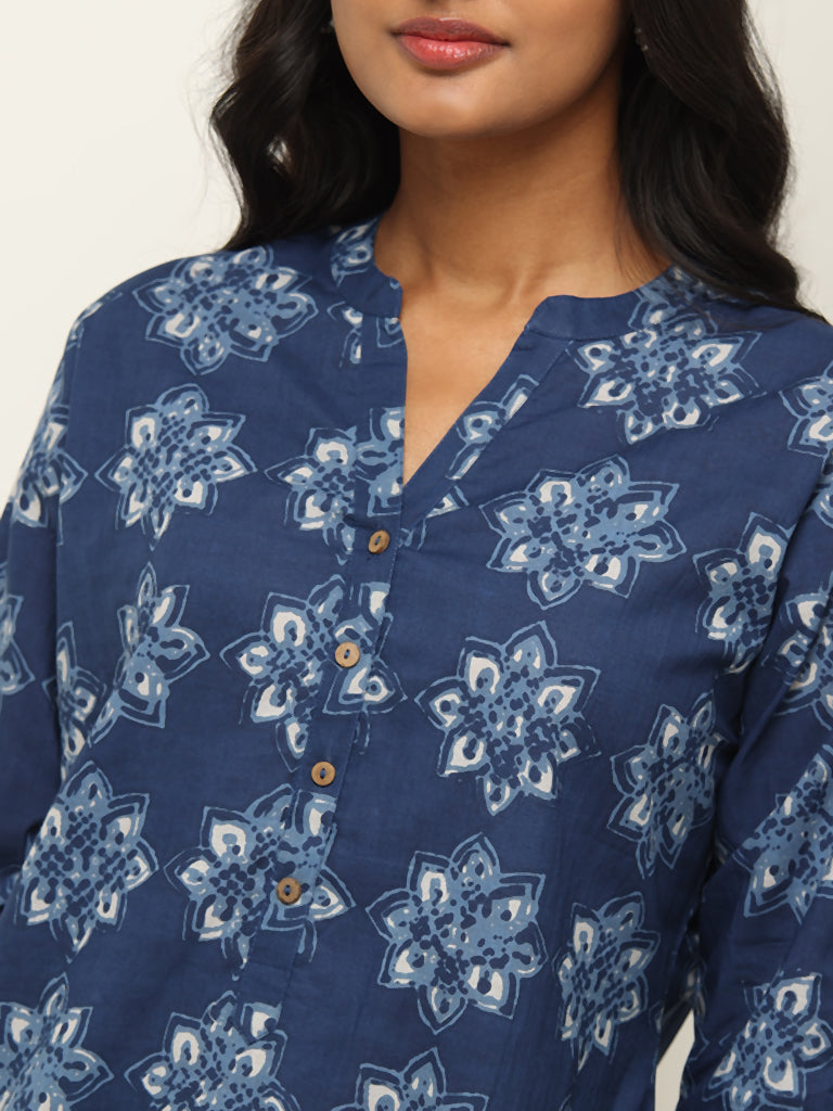 Utsa Indigo Floral Kurta