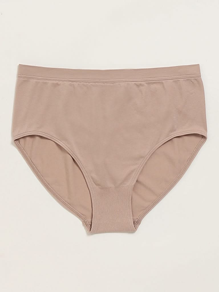 Wunderlove Beige Seam-free Brief