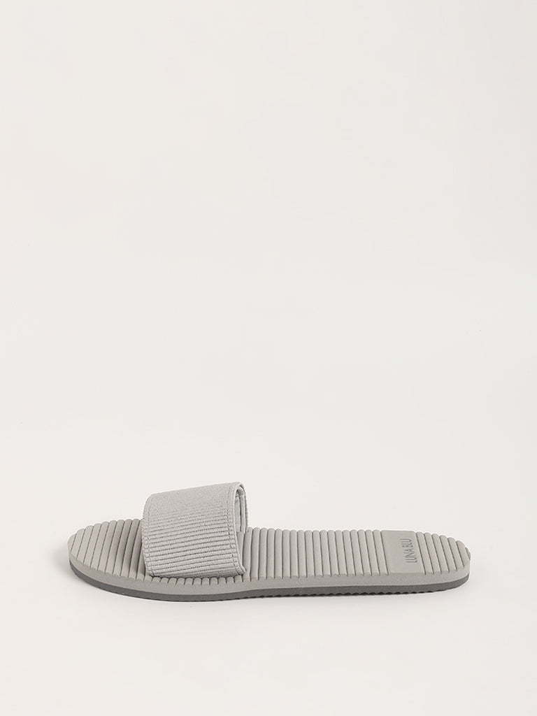 LUNA BLU Grey Textured Flip-Flop