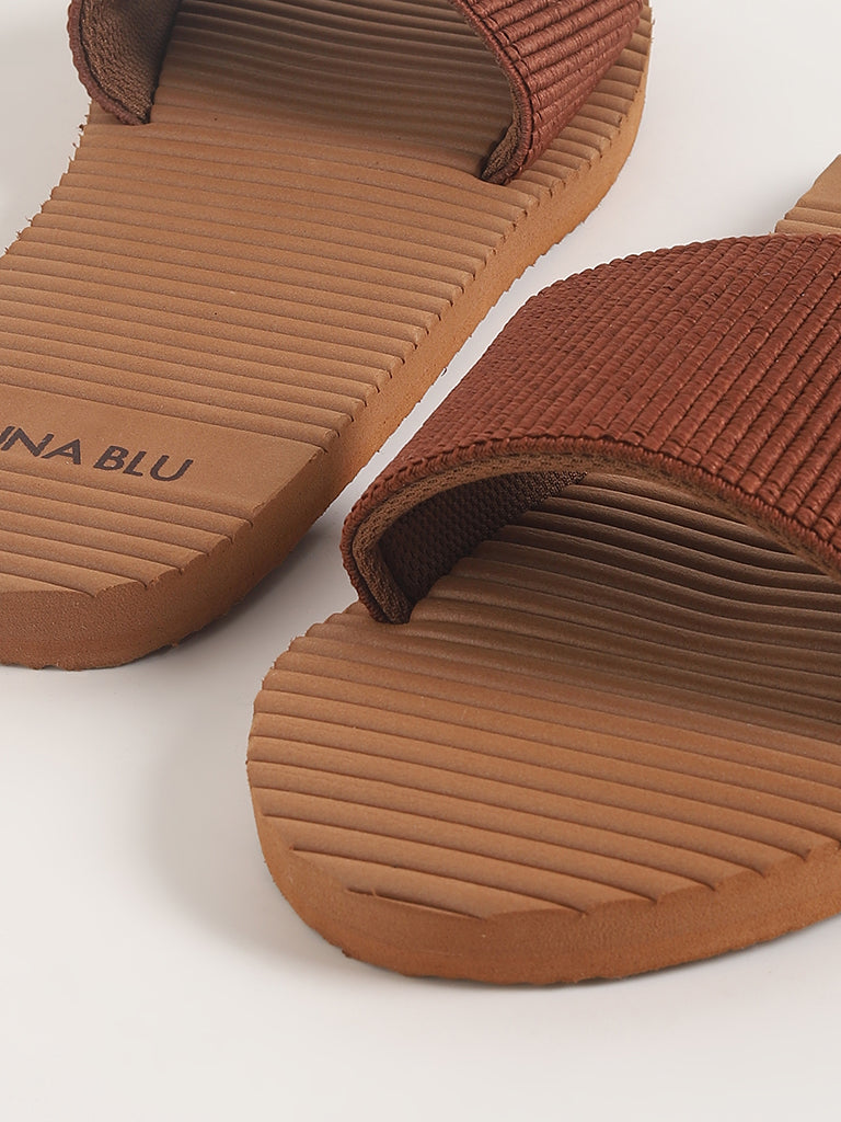 LUNA BLU Brown Textured Flip-Flop