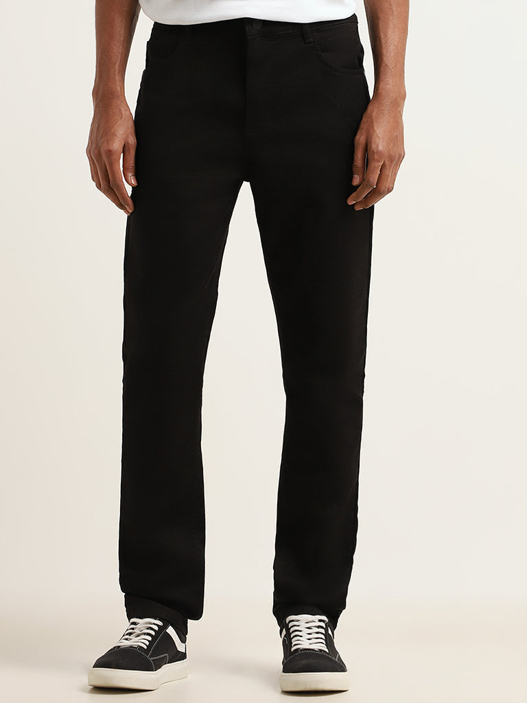 Nuon Black Slim - Fit Mid - Rise Jeans