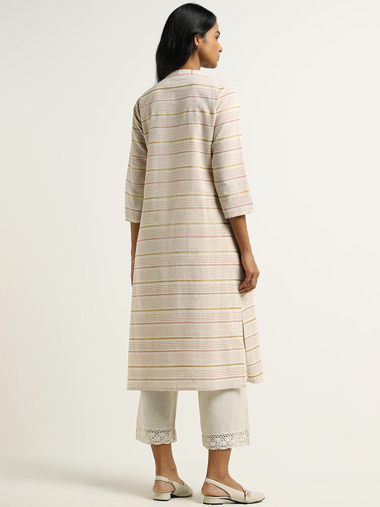 Utsa Pink Floral Embroidered Blended Linen Kurta