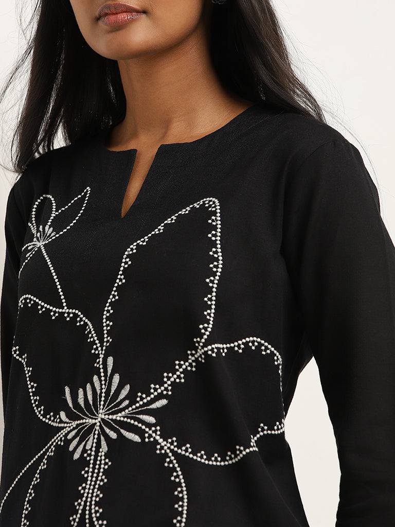 Utsa Black Floral Embroidered A-line Kurta