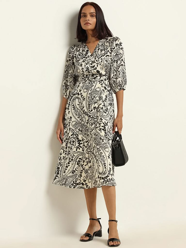 Wardrobe Off-White Printed Dress