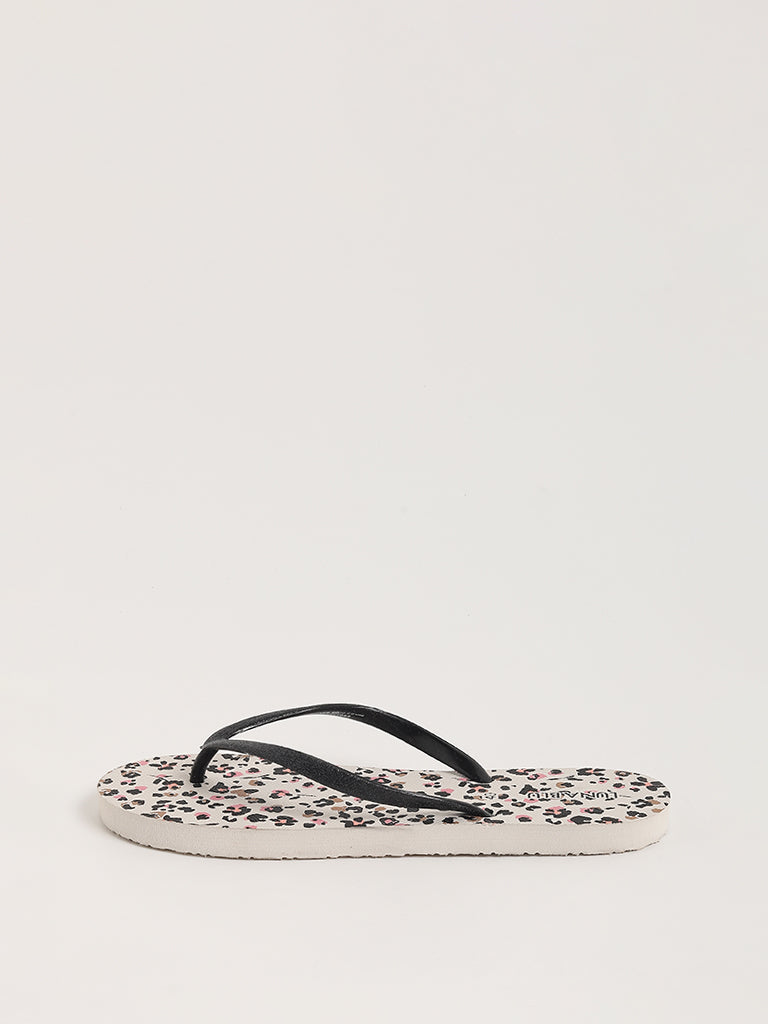 LUNA BLU Pink Floral Flip-Flop